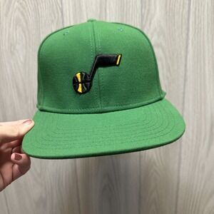 Under Armour NBA Utah Jazz Fitted Baseball Cap Green Yellow Mens XLarge